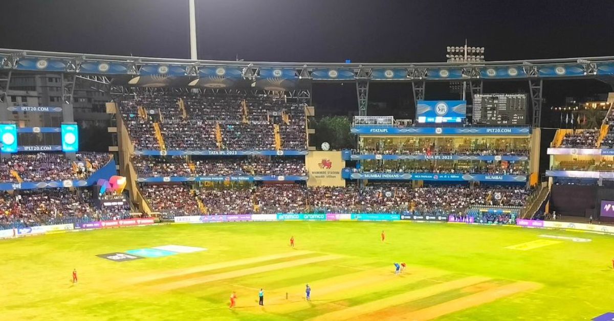 Wankhede Stadium Pitch Report: जानिए वानखेड़े स्टेडियम की पिच रिपोर्ट, बल्लेबाज या फिर गेंदबाज कौन किस पर पड़ेगा भारी Wankhede Stadium Pitch Report