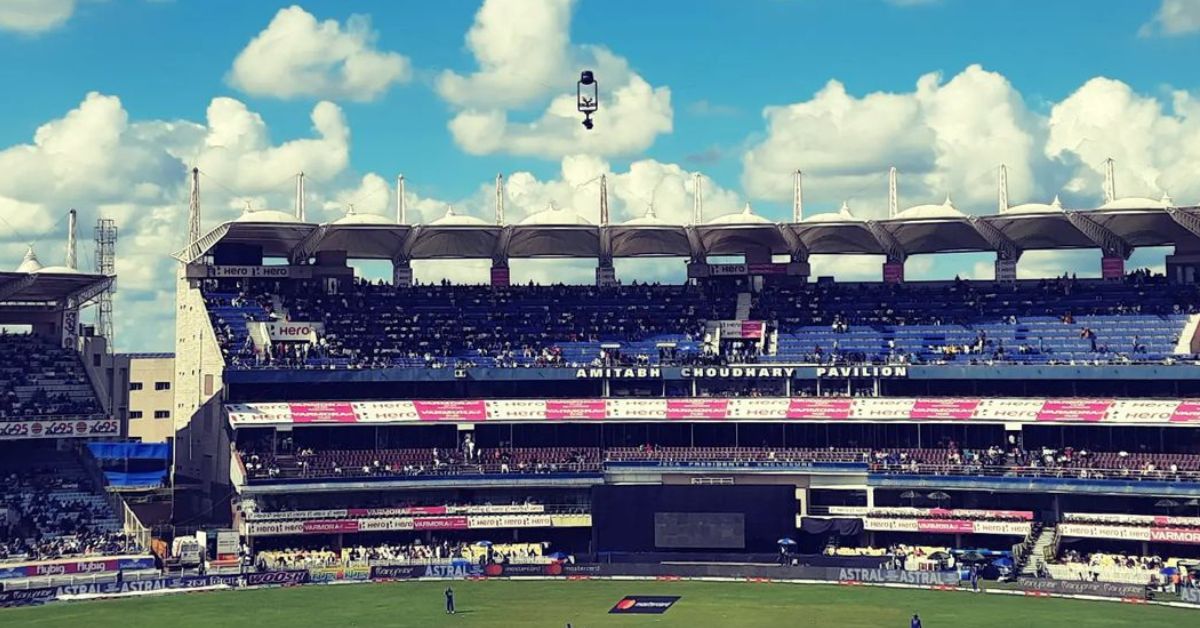 JSCA International Stadium Complex: जानिए जेएससीए इंटरनेशनल स्टेडियम कॉम्प्लेक्स पिच का कैसा है मिजाज, बल्लेबाज या फिर गेंदबाज किसका होगा राज़ JSCA International Stadium Complex