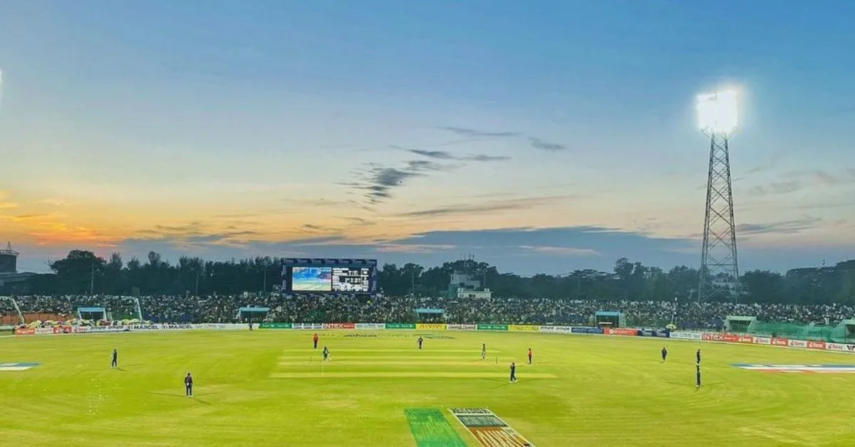 Zahur Ahmed Chowdhury Stadium Pitch Report: जानिए ज़हूर अहमद चौधरी स्टेडियम पिच का हाल, बल्लेबाज या गेंदबाज कौन मचाएगा धमाल